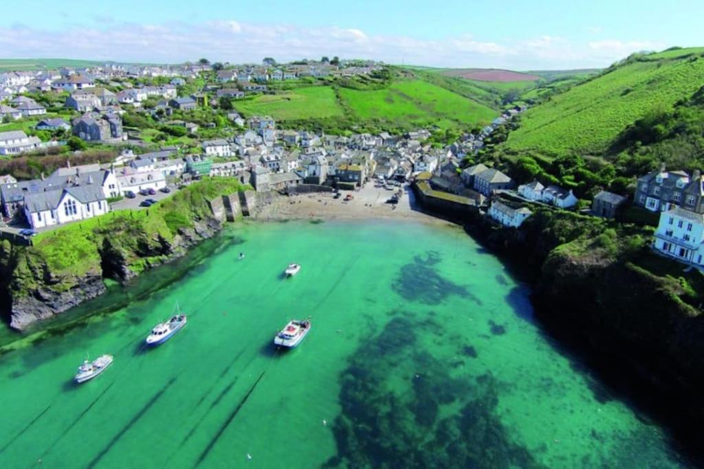 An Entire Fabulous Holiday Home - It'S All Yours! St Columb Major Luaran gambar